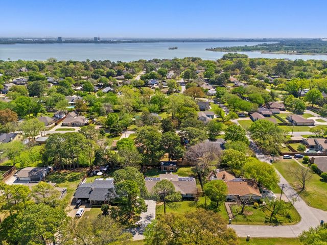 3612 Grandview Drive, Grapevine, TX 76051