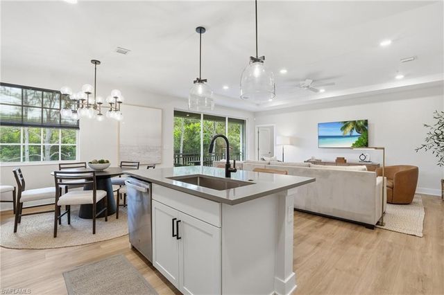 26380 Coco Cay CIR, Bonita Springs, FL 34135
