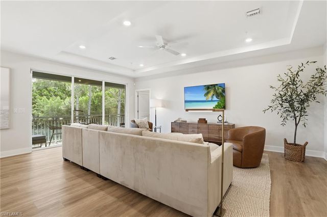 26380 Coco Cay CIR, Bonita Springs, FL 34135