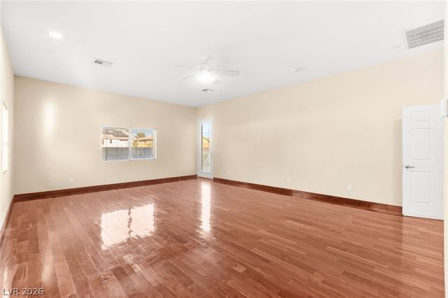 5584 Hawley Court, Las Vegas, NV 89118