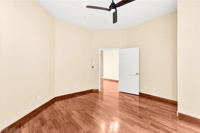 5584 Hawley Court, Las Vegas, NV 89118