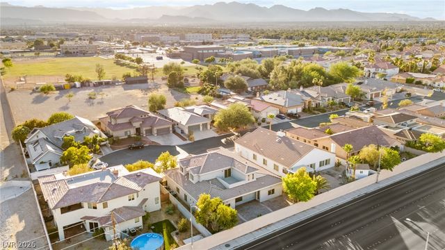 5584 Hawley Court, Las Vegas, NV 89118