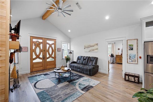 887 CR 3561, Clarksville, AR 72830