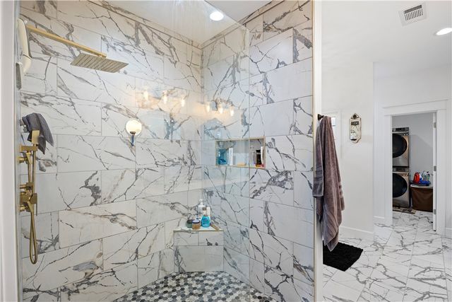 887 CR 3561, Clarksville, AR 72830