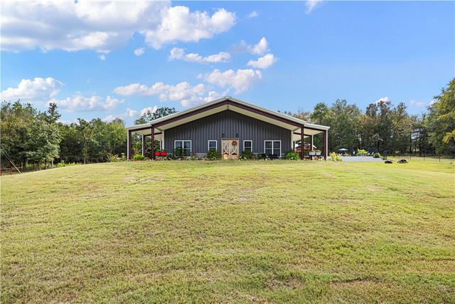 887 CR 3561, Clarksville, AR 72830