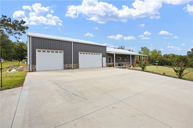 887 CR 3561, Clarksville, AR 72830
