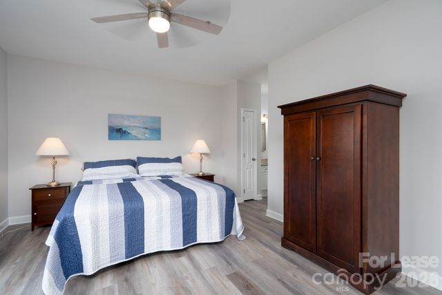 18511 Harborside Drive, Cornelius, NC 28031