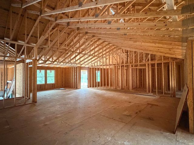 49 Oakwood Drive, Bedford, IN 47421