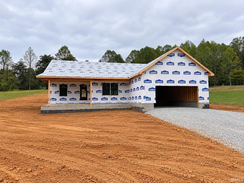 49 Oakwood Drive, Bedford, IN 47421