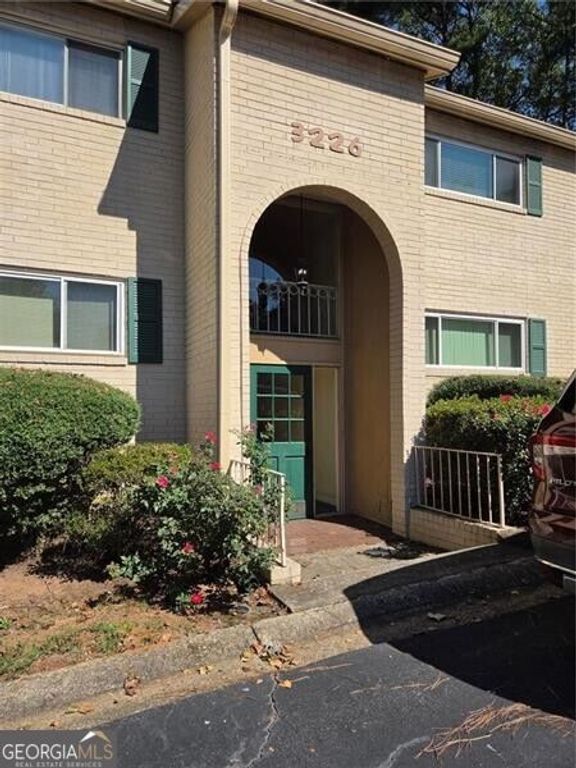 3226 Henderson Mill Road 1, Atlanta, GA 30341 — photo 2