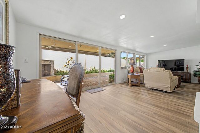 7806 E COOLIDGE Street, Scottsdale, AZ 85251