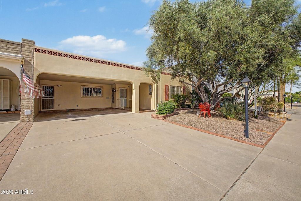 7806 E COOLIDGE Street, Scottsdale, AZ 85251 — photo 2