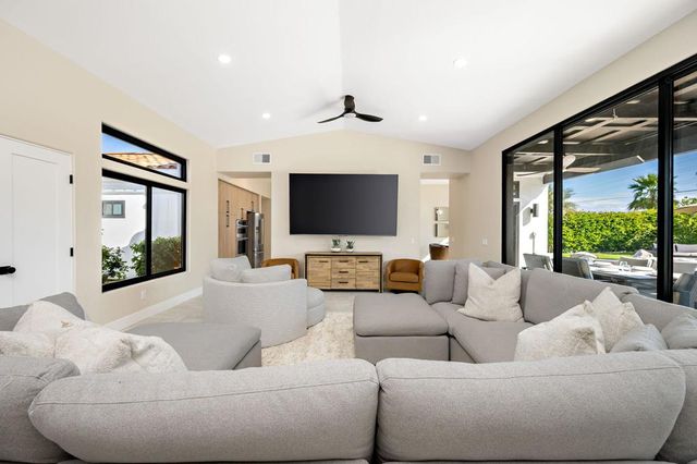 50820 Calle Guaymas, La Quinta, CA 92253