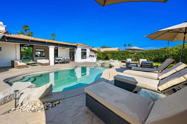 50820 Calle Guaymas, La Quinta, CA 92253