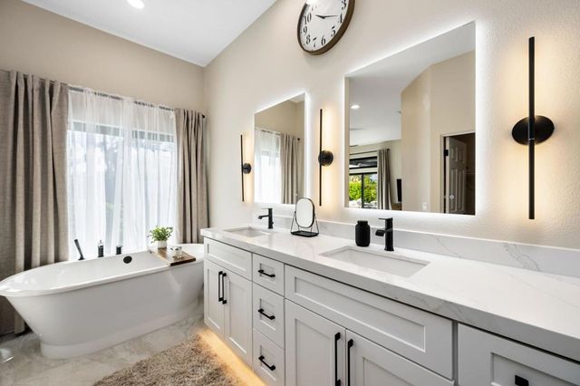 50820 Calle Guaymas, La Quinta, CA 92253