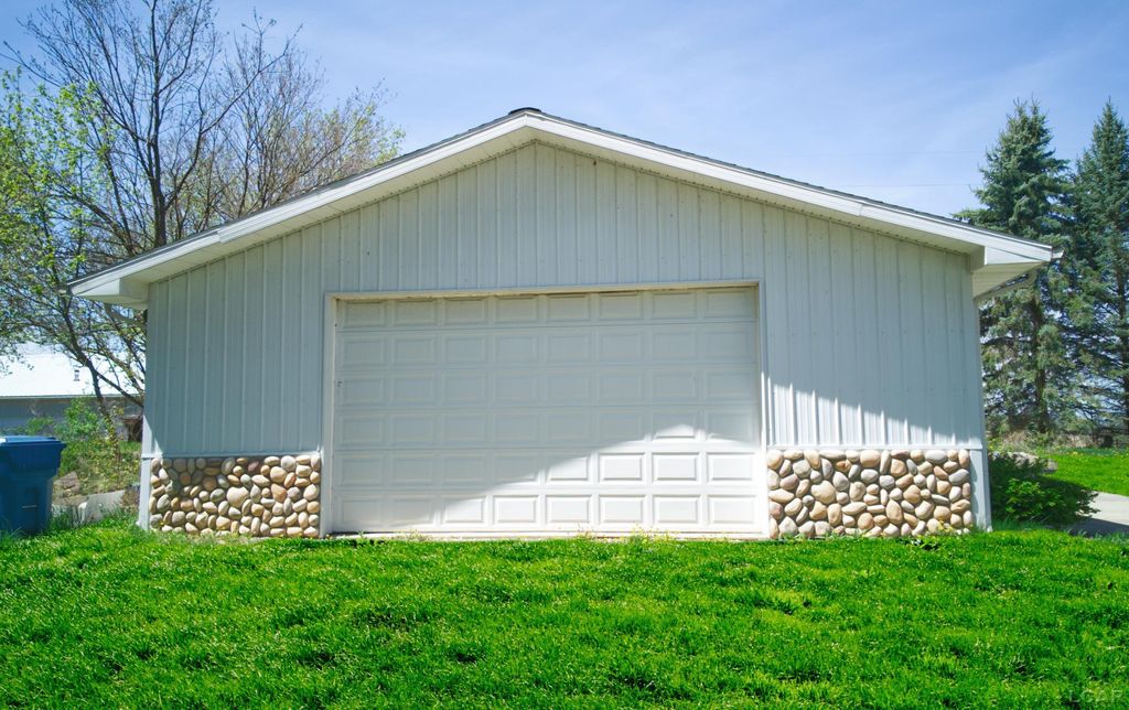 400 Devils Lake Highway, Rollin Twp, MI 49253