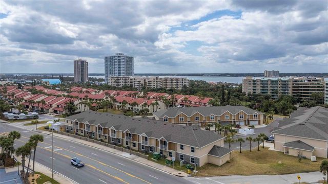 108 OCEANS CIRCLE, Daytona Beach, FL 32118