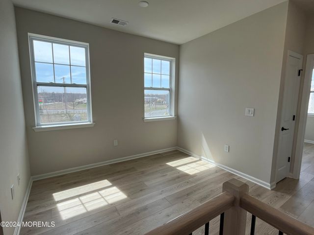 36 Chapel Lane, Wall, NJ 07753