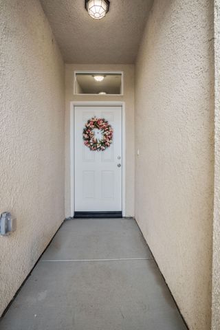 1942 W Date Avenue, Porterville, CA 93257