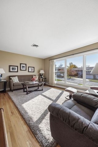 3830 Skylark Lane SE, Cedar Rapids, IA 52403