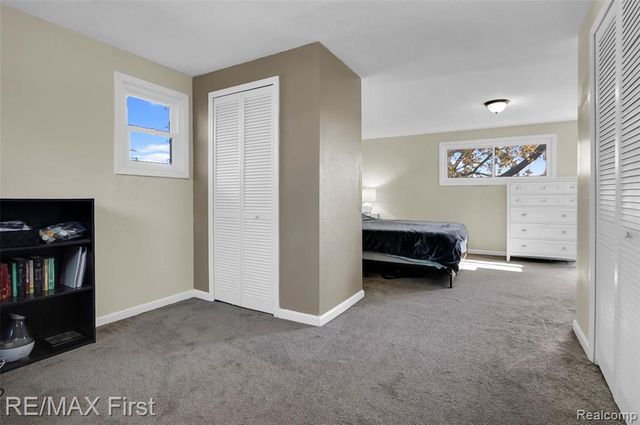 26730 Ridgemont Street, Roseville, MI 48066