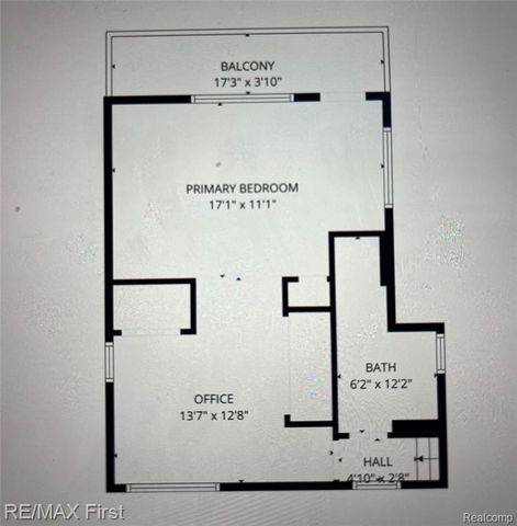 26730 Ridgemont Street, Roseville, MI 48066