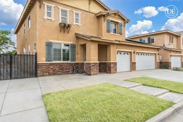 11746 Grotto Hills, Victorville, CA 92392