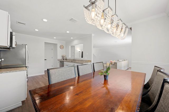 905 Whispering Hollow DR, Kyle, TX 78640