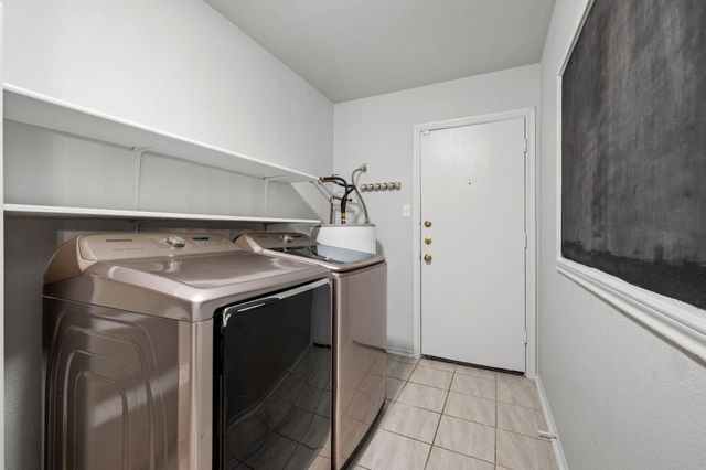 905 Whispering Hollow DR, Kyle, TX 78640