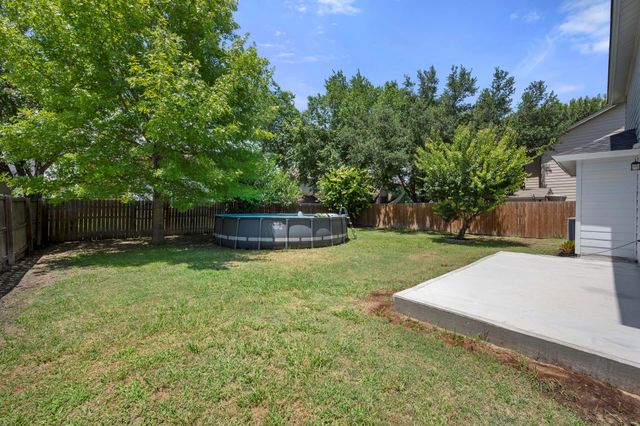 905 Whispering Hollow DR, Kyle, TX 78640