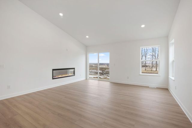 142 Ridgeview Lane, Elko New Market, MN 55020