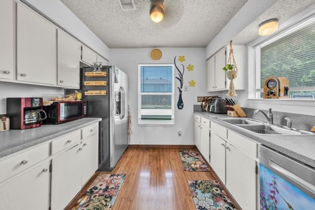 10049 Westpoint Boulevard, Fort Worth, TX 76108