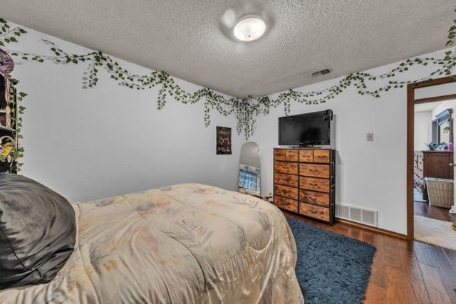 10049 Westpoint Boulevard, Fort Worth, TX 76108