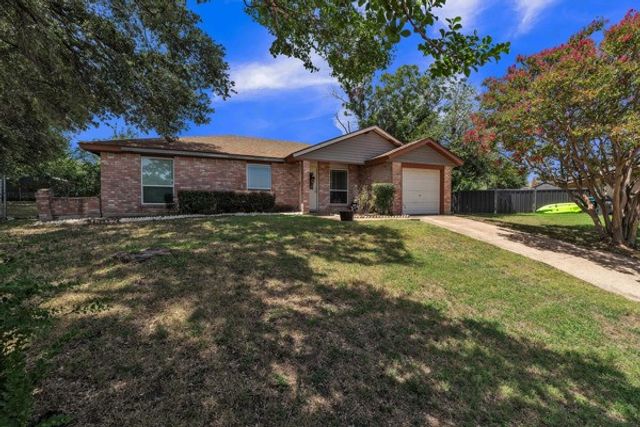10049 Westpoint Boulevard, Fort Worth, TX 76108