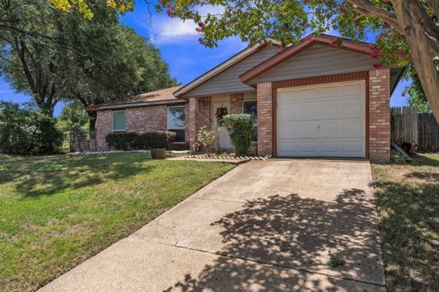 10049 Westpoint Boulevard, Fort Worth, TX 76108