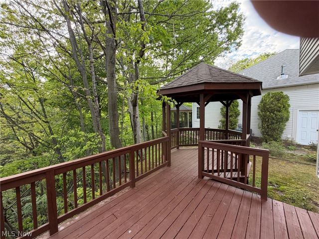 326 Bridgeport Trail, Richmond Heights, OH 44143