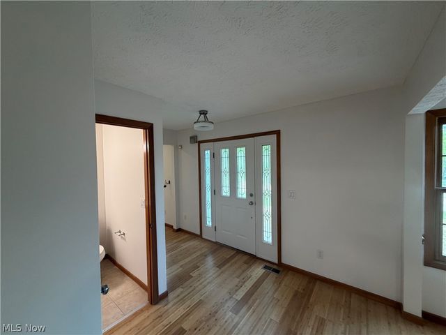326 Bridgeport Trail, Richmond Heights, OH 44143