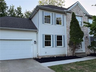 326 Bridgeport Trail, Richmond Heights, OH 44143