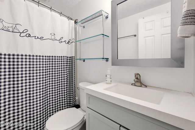 5605 Hofelich Ct, Louisville, KY 40291