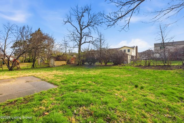 5605 Hofelich Ct, Louisville, KY 40291