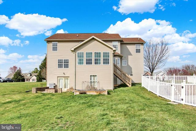 5010 GRANDVIEW RD, Hanover, PA 17331