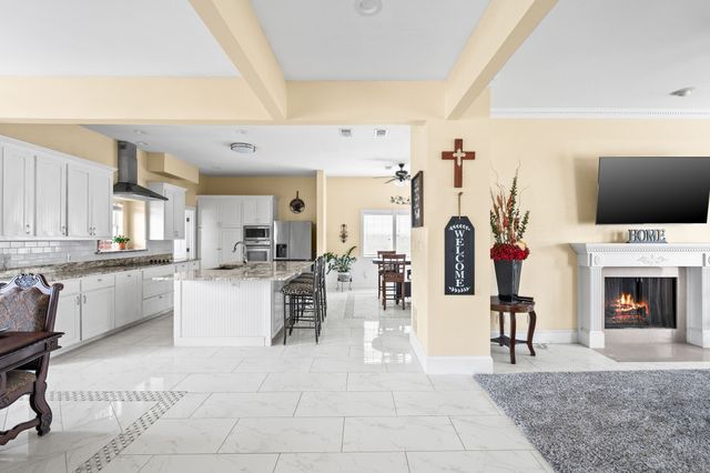 934 Heatherwood Drive, Wylie, TX 75098