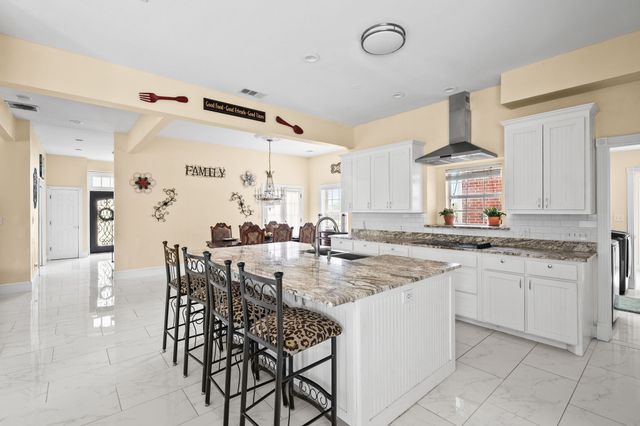 934 Heatherwood Drive, Wylie, TX 75098