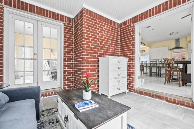 934 Heatherwood Drive, Wylie, TX 75098