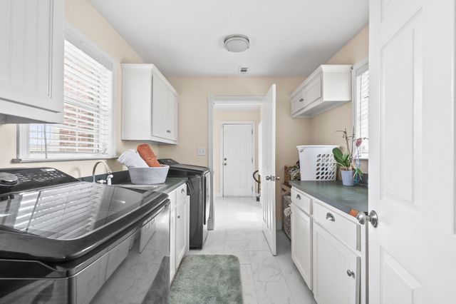 934 Heatherwood Drive, Wylie, TX 75098