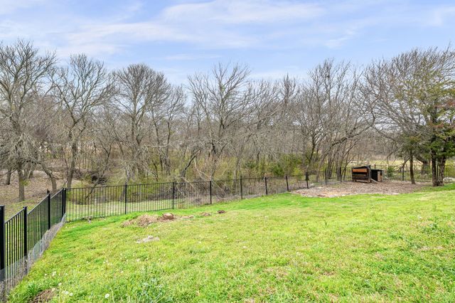 934 Heatherwood Drive, Wylie, TX 75098