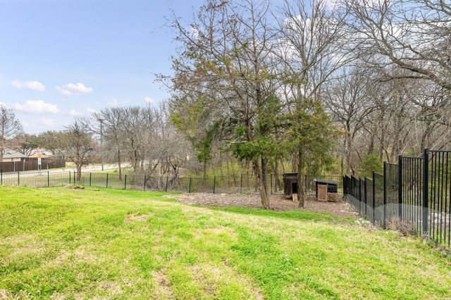 934 Heatherwood Drive, Wylie, TX 75098