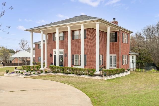 934 Heatherwood Drive, Wylie, TX 75098