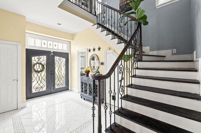 934 Heatherwood Drive, Wylie, TX 75098