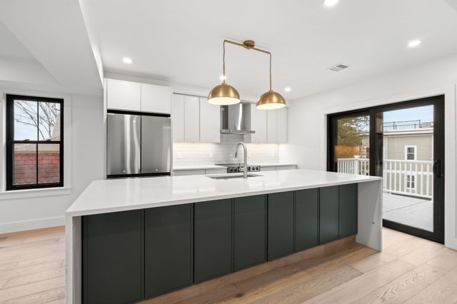 79 Sheridan St 2, Boston, MA 02130